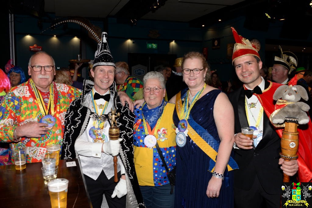 ../Images/Seniorenmiddag 129.jpg